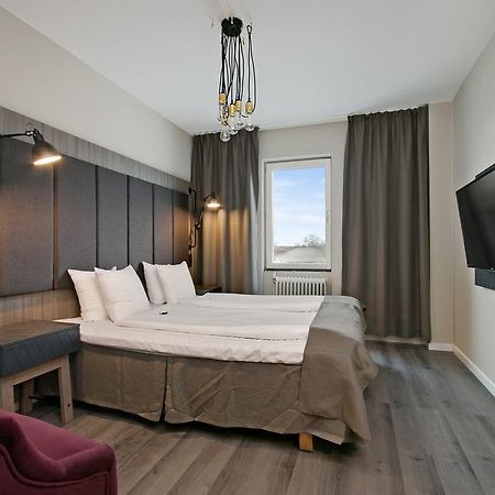 First Hotel Brommaplan Стокгольм Екстер'єр фото